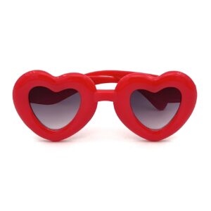 عینک آفتابی قلبی قرمز