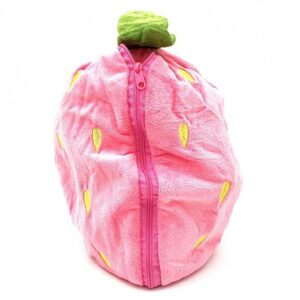 عروسک خرگوش و توت فرنگی صورتی